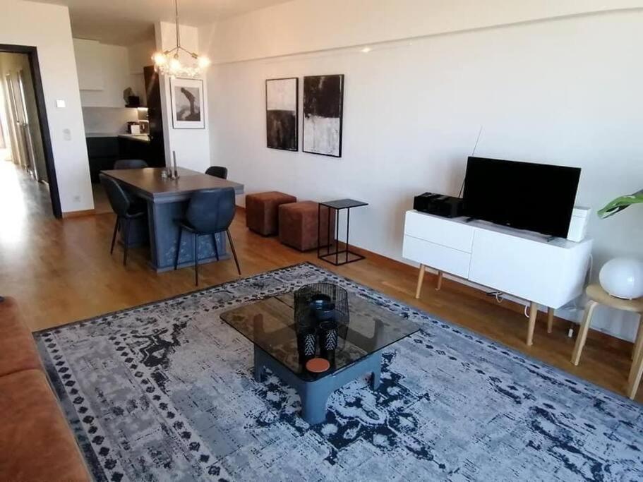 Cozb Apartment บรูจส์ ภายนอก รูปภาพ